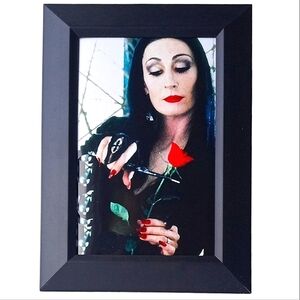 Addams Family Morticia Vintage 90s Gothic punk rock metal morbid emo